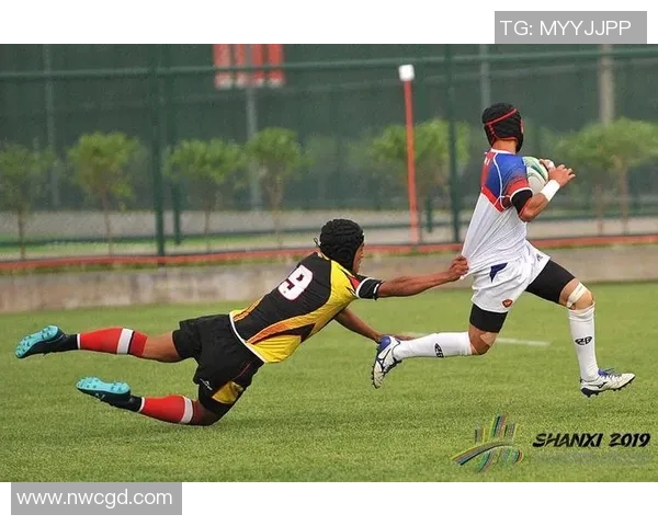 流浪者队与华沙队的激烈对抗揭示足球战术与团队精神的较量